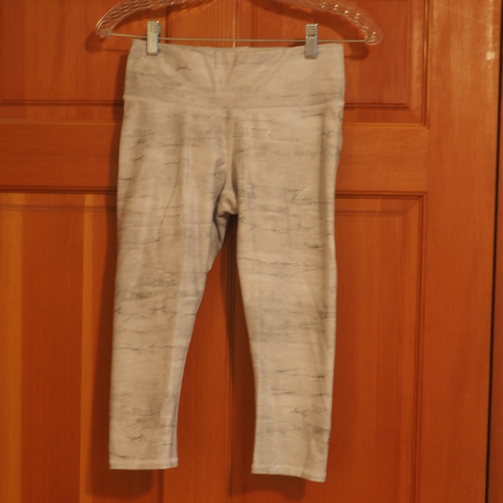 capri leggings